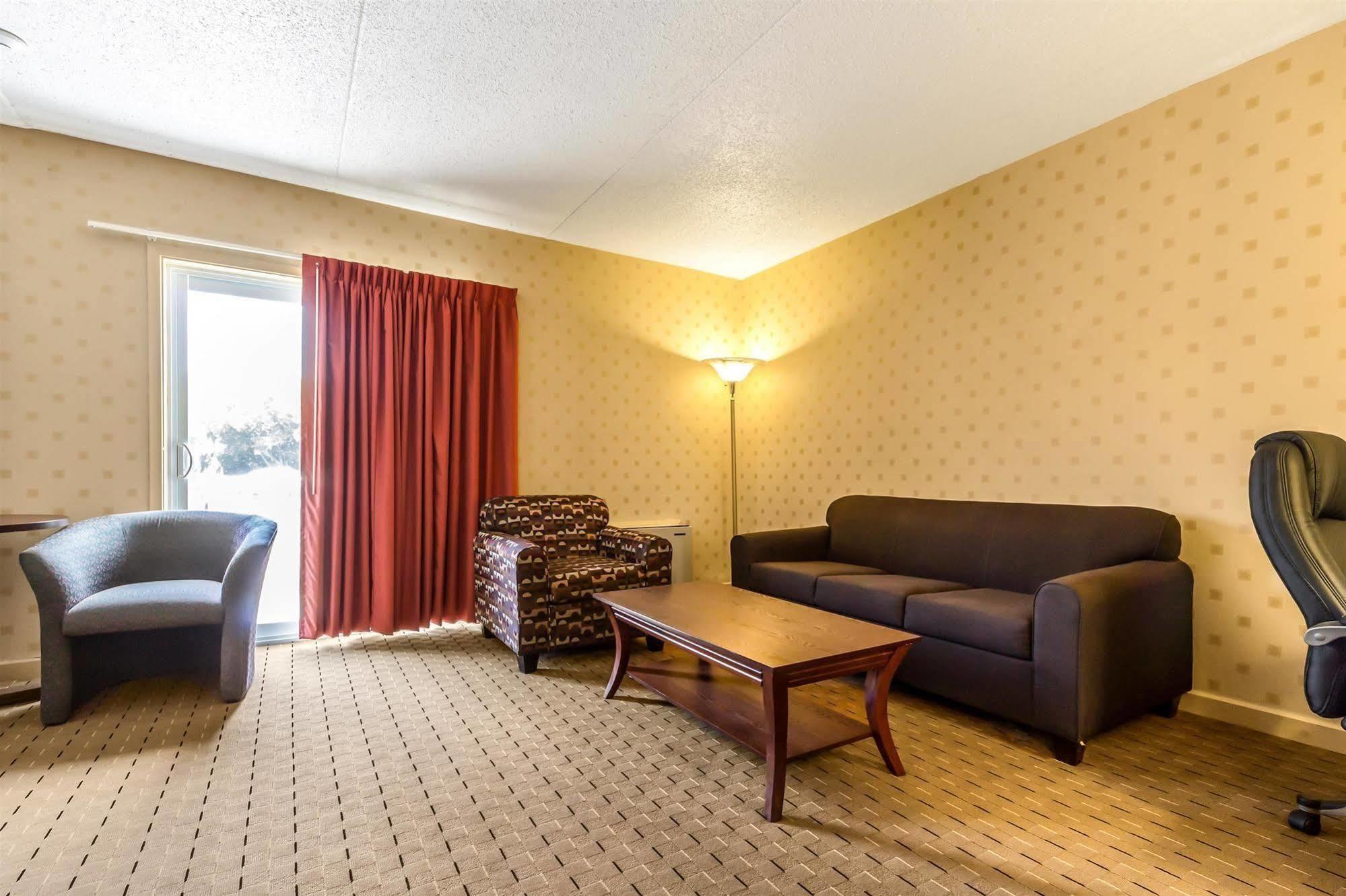 Motel 6-Trenton, On エクステリア 写真
